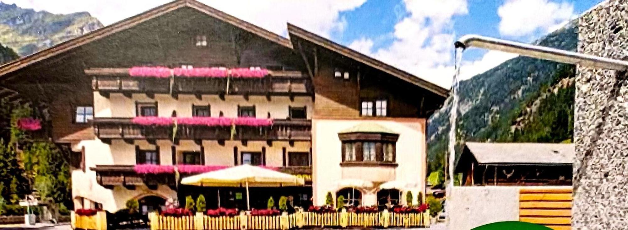 Hotel Restaurant Liesele Sonne 皮茨河谷圣莱昂哈德 外观 照片